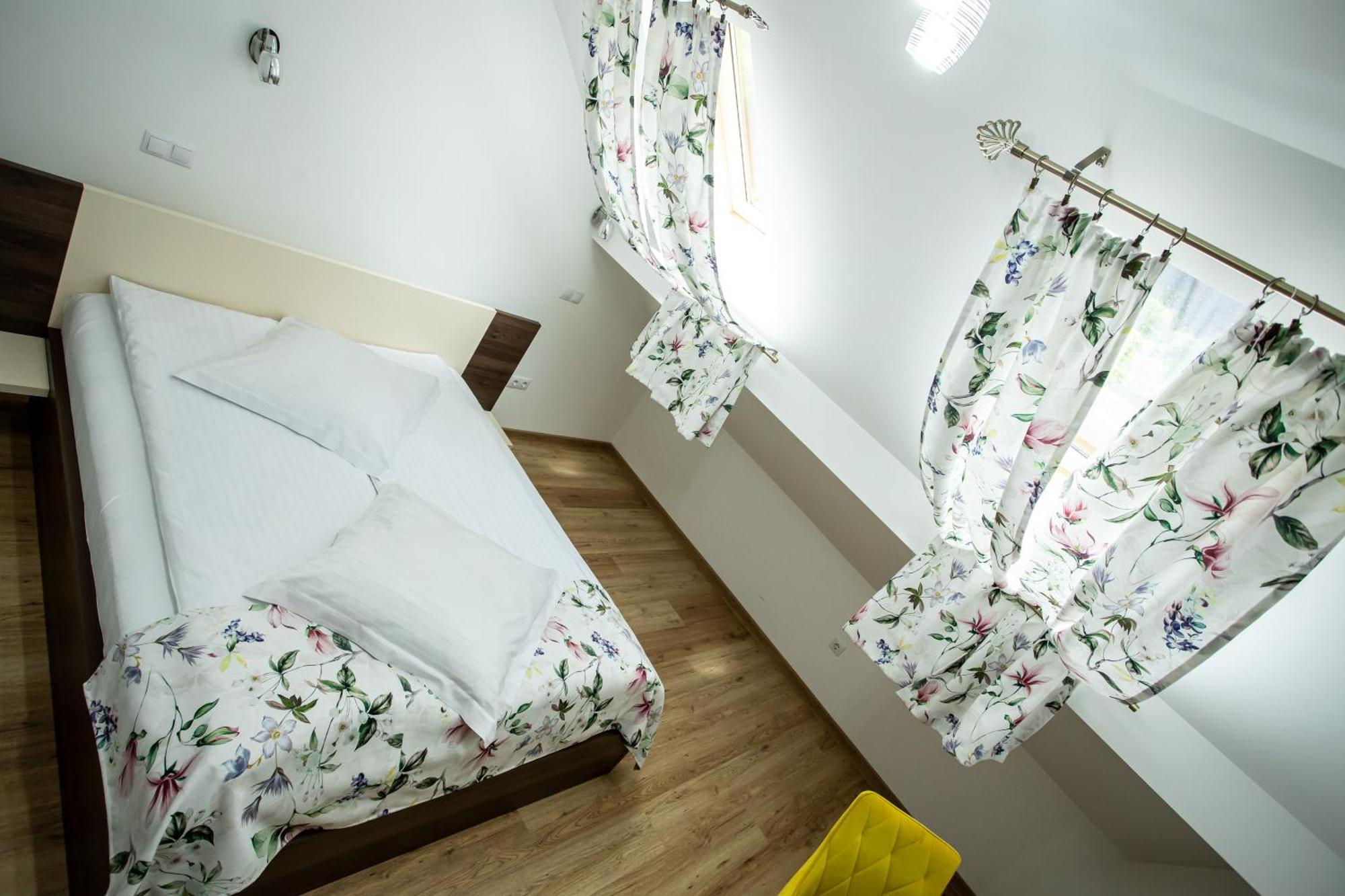 Suior Resort Baza Бая-Сприе Екстериор снимка