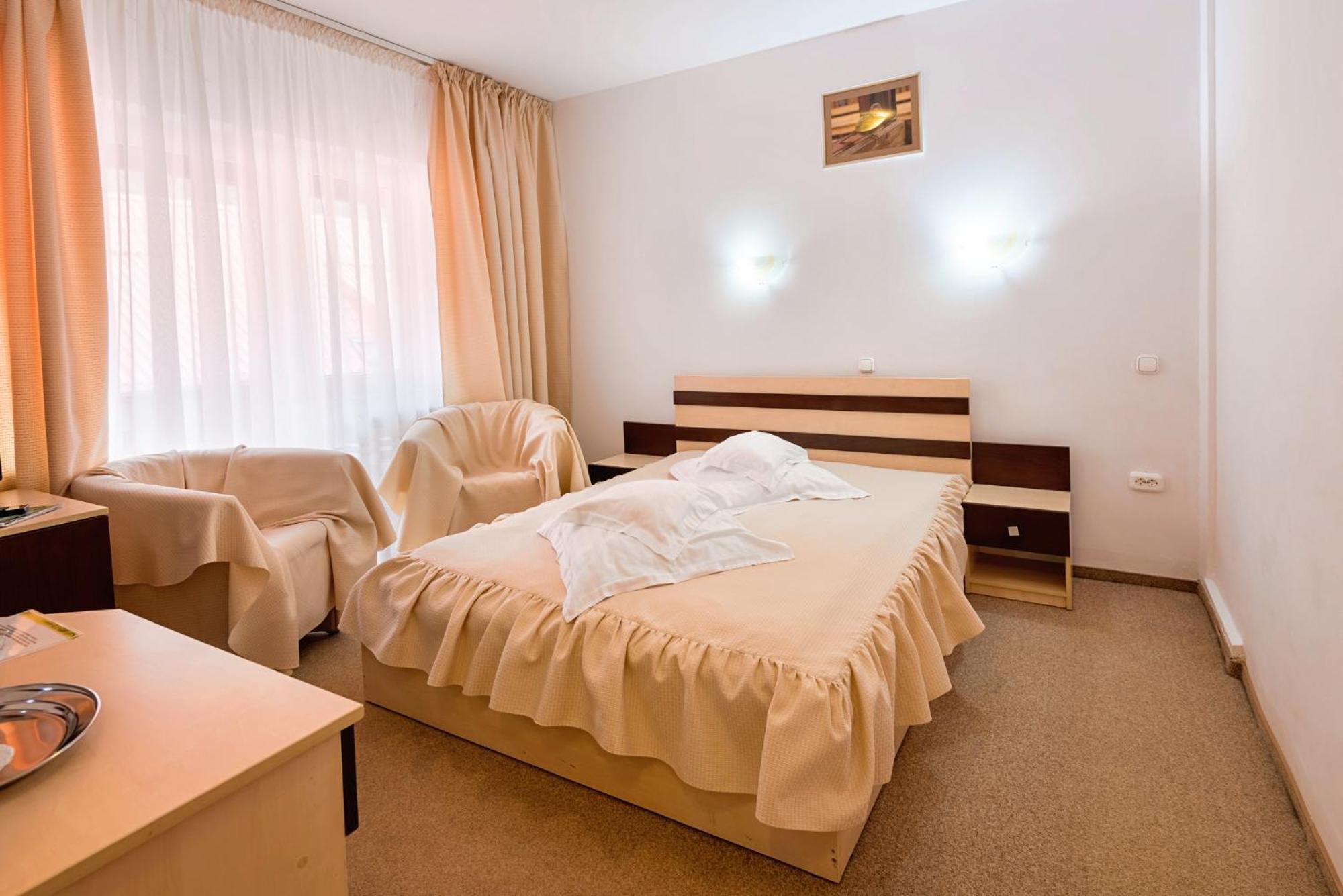 Suior Resort Baza Бая-Сприе Екстериор снимка