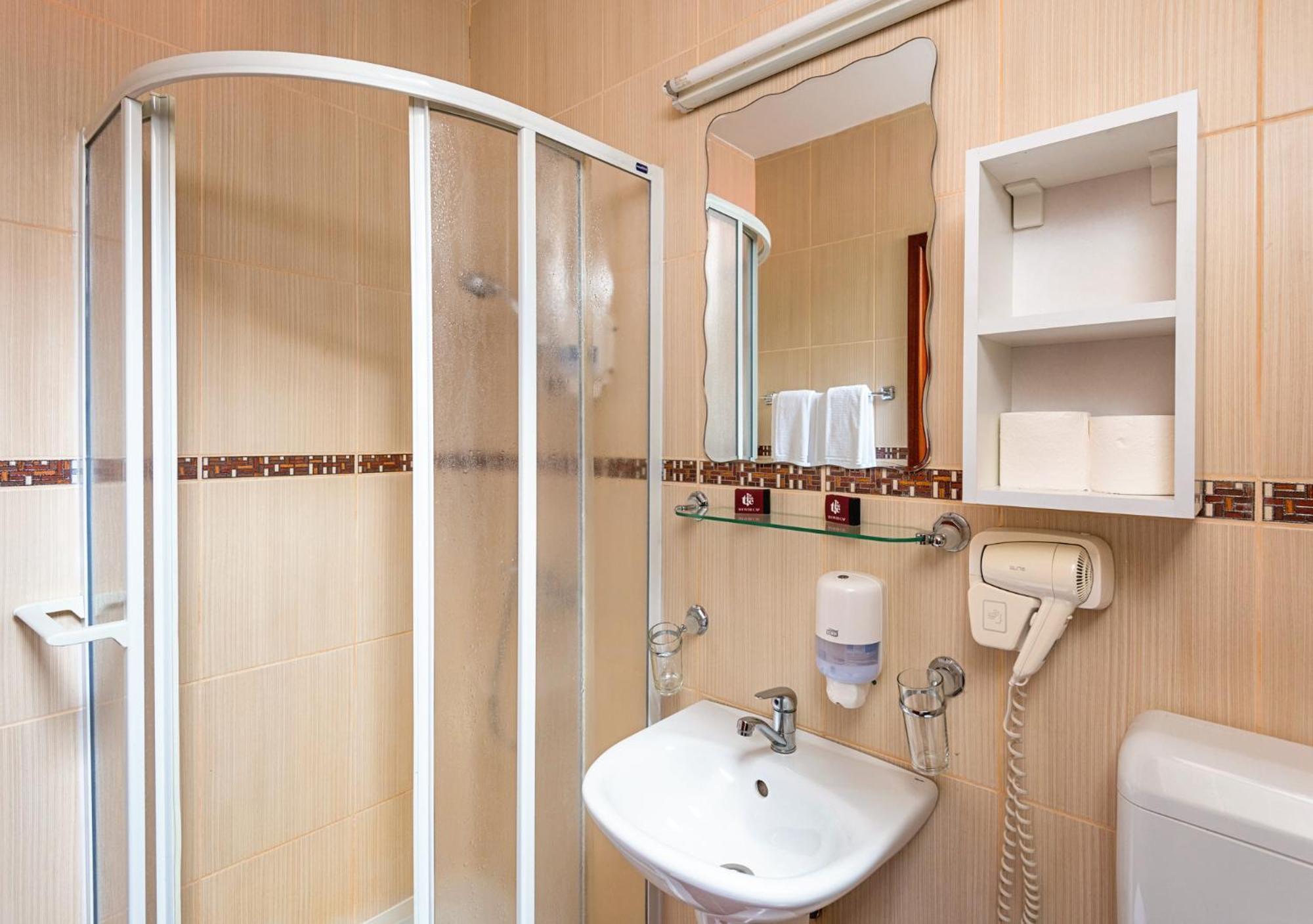Suior Resort Baza Бая-Сприе Екстериор снимка